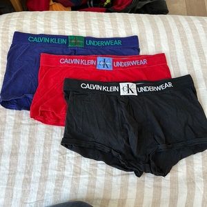 Calvin Klein trio Size Large Boxer Briefs